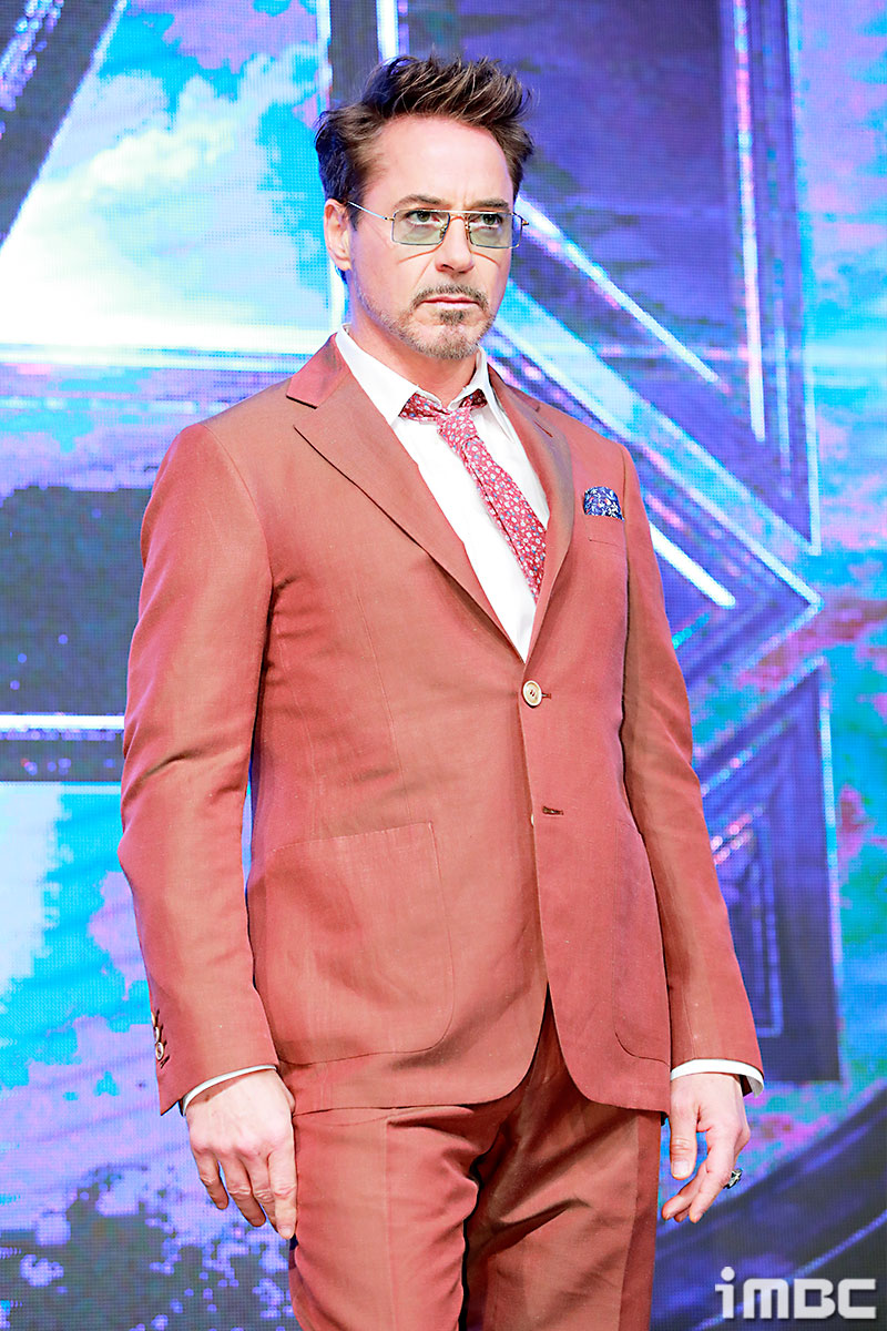 어벤져스엔드게임 포스터